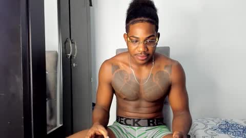 Darktemp  online show from March 5, 10:55 am