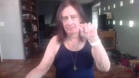 darla_darling1222101 online show from February 23, 1:03 am