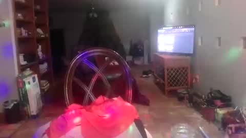 darla_darling1222101 online show from March 27, 7:47 am