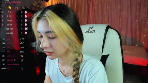 Belle online show from February 23, 5:34 am