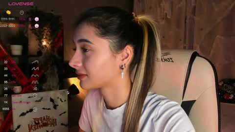 Belle online show from October 23, 3:50 am