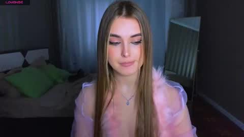 Snapshot of darlina_ryan chatting on December 22, 11:40 am Darlina online show from December 22, 11:40 am