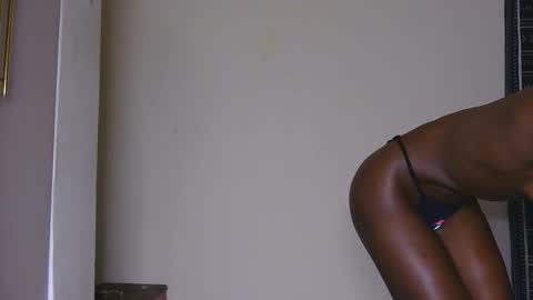Snapshot of darling_dee chatting on May 19, 10:38 pm darling_dee online show from May 19, 10:38 pm