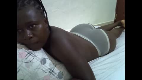 darling_ella online show from February 16, 5:14 am