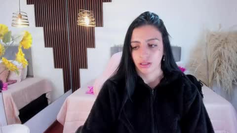 Snapshot of darling_spoiled chatting on May 13, 11:40 am darling online show from May 13, 11:40 am