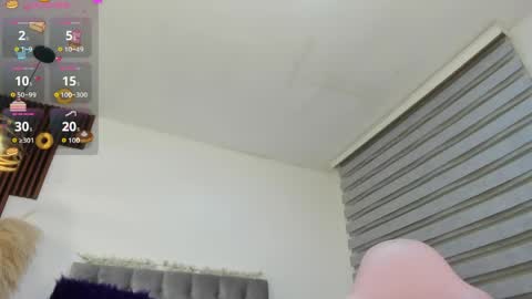 Snapshot of darling_spoiled chatting on May 27, 10:12 am darling online show from May 27, 10:12 am