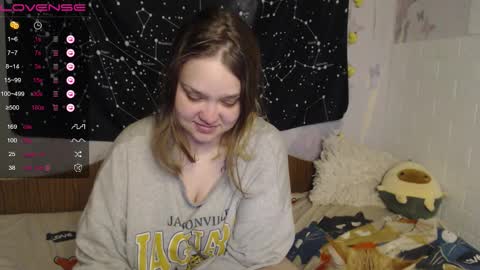 darling_tony18 online show from December 3, 5:55 pm