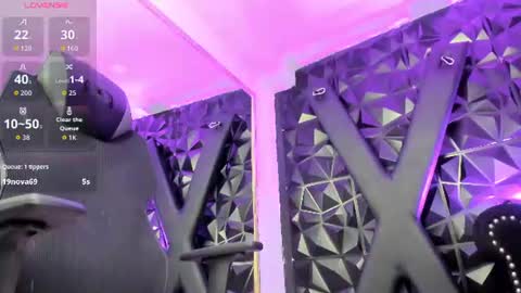 Snapshot of darlingbdsm_ chatting on July 3, 2:56 pm Darling online show from July 3, 2:56 pm