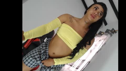 darling online show from February 18, 2:46 pm