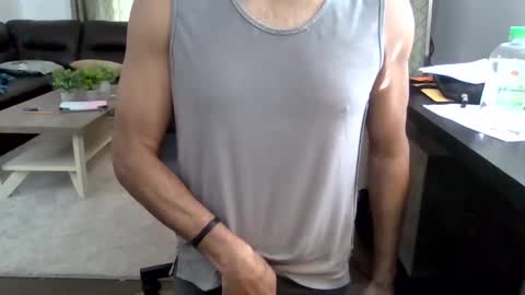 darryl43321 online show from February 27, 9:47 pm