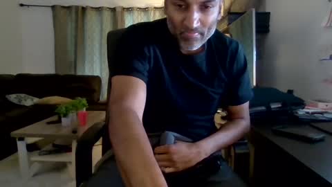 darryl43321 online show from October 1, 8:15 pm