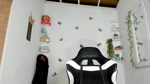 Darsha online show from February 28, 8:48 am