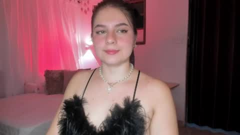 Snapshot of dashanovikov chatting on May 25, 1:44 am Dasha online show from May 25, 1:44 am