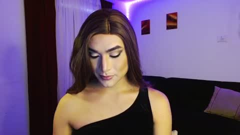 dashly_queen1 online show from July 4, 7:31 pm