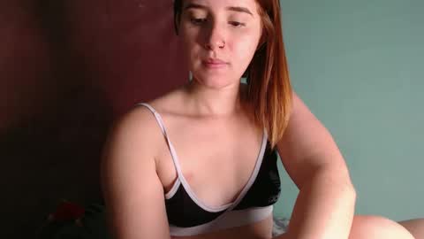 Snapshot of dasne19 chatting on February 19, 10:20 pm Dafne online show from February 19, 10:20 pm