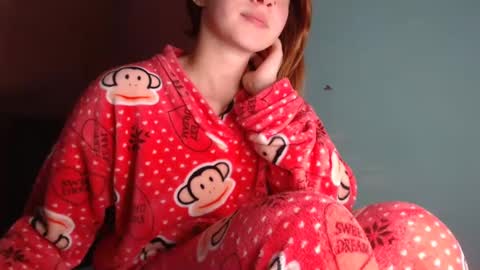 Snapshot of dasne19 chatting on March 5, 3:18 am Dafne online show from March 5, 3:18 am