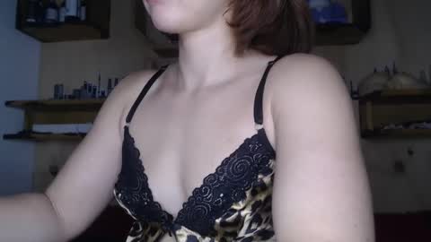 Snapshot of dasne19 chatting on October 11, 5:55 pm Dafne online show from October 11, 5:55 pm