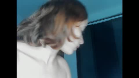 Snapshot of dasne19 chatting on November 23, 1:27 am Dafne online show from November 23, 1:27 am