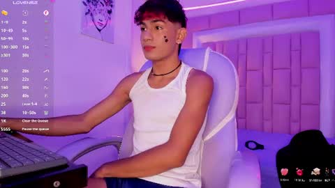 Snapshot of dav_nagel2 chatting on August 2, 11:03 pm ANGEL online show from August 2, 11:03 pm