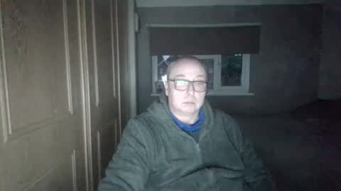 Snapshot of dave1972s chatting on January 14, 4:40 pm dave1972s online show from January 14, 4:40 pm