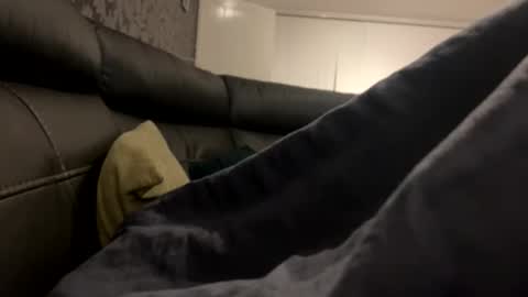 D198169 online show from October 1, 3:12 am