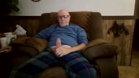 dave571960 online show from October 26, 10:54 am