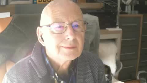 Snapshot of dave9569a chatting on October 2, 1:07 pm dave9569a online show from October 2, 1:07 pm