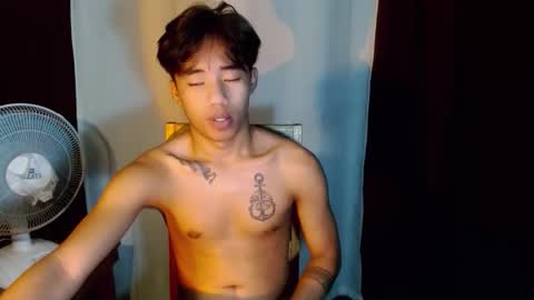 dave_boyyy online show from February 24, 7:34 pm