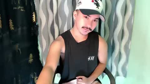 Snapshot of dave_cummers chatting on June 13, 2:09 am DAVE online show from June 13, 2:09 am