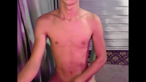 Snapshot of dave_twinkxx chatting on December 16, 5:51 pm Eloy online show from December 16, 5:51 pm