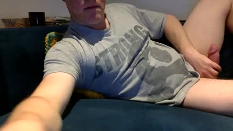 daveb709709709 online show from December 2, 3:01 am