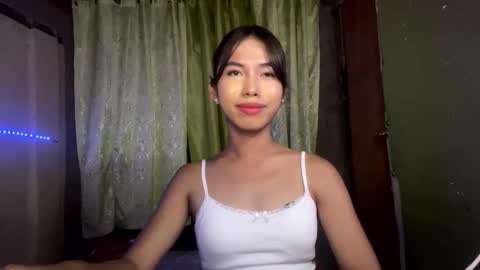 Snapshot of daveboyyy chatting on September 25, 8:34 pm Scarlet thesexiest online show from September 25, 8:34 pm