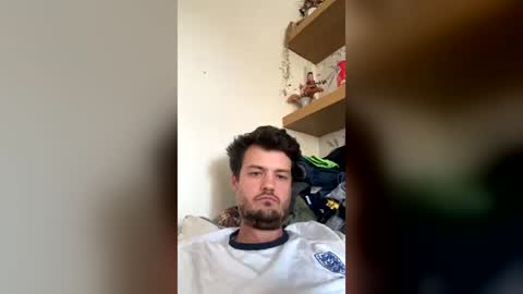 Snapshot of davebutts9191 chatting on July 15, 5:40 pm davebutts9191 online show from July 15, 5:40 pm