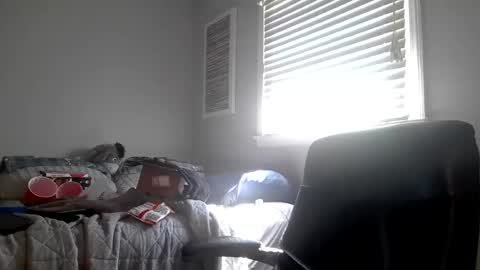 Snapshot of daveishorny1988 chatting on July 13, 8:00 pm daveishorny1988 online show from July 13, 8:00 pm