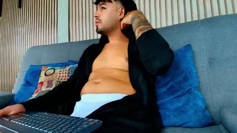 Dave online show from February 5, 2:33 pm