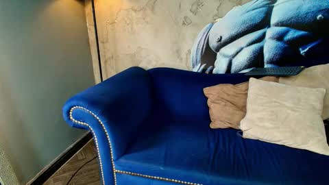 Dave online show from February 10, 2:21 pm