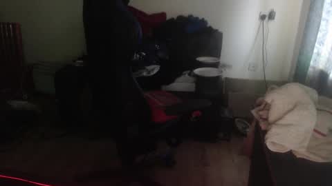 dave online show from December 16, 9:03 am