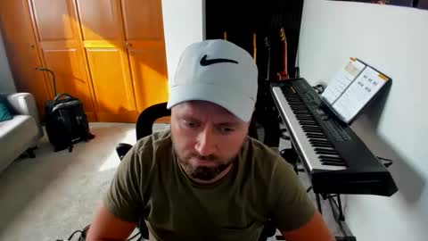 Snapshot of david20884 chatting on September 23, 4:32 pm david20884 online show from September 23, 4:32 pm