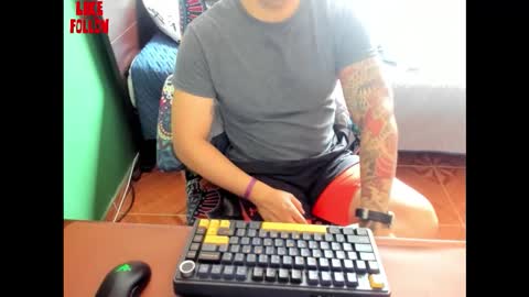 Snapshot of david_2789 chatting on March 29, 6:30 pm David online show from March 29, 6:30 pm