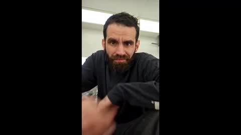 Snapshot of david_6989 chatting on December 15, 8:35 pm david_6989 online show from December 15, 8:35 pm