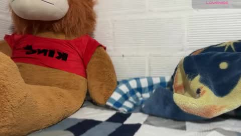 Snapshot of david_hot44 chatting on March 14, 4:40 am david_hot44 online show from March 14, 4:40 am