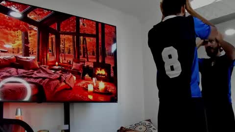 Snapshot of david_johnson372 chatting on January 2, 12:35 pm Hey im David that loves to explore and speak their fantasies. Very open talktative and nice. Feel free to chat with me online show from January 2, 12:35 pm