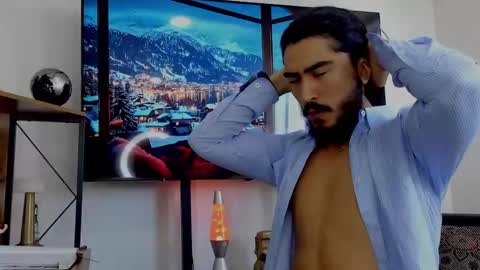 Snapshot of david_johnson372 chatting on January 6, 3:19 pm Hey im David that loves to explore and speak their fantasies. Very open talktative and nice. Feel free to chat with me online show from January 6, 3:19 pm