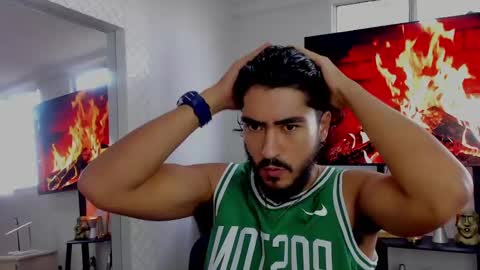 Snapshot of david_johnson372 chatting on January 13, 12:45 pm Hey im David that loves to explore and speak their fantasies. Very open talktative and nice. Feel free to chat with me online show from January 13, 12:45 pm