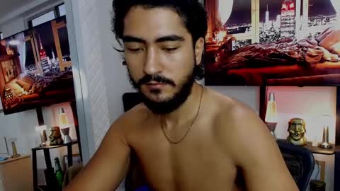 Snapshot of david_johnson372 chatting on January 29, 11:09 am Hey im David that loves to explore and speak their fantasies. Very open talktative and nice. Feel free to chat with me online show from January 29, 11:09 am