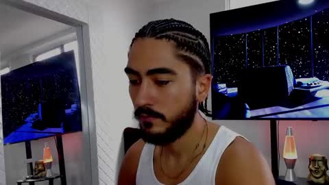 Snapshot of david_johnson372 chatting on February 10, 12:39 pm Hey im David that loves to explore and speak their fantasies. Very open talktative and nice. Feel free to chat with me online show from February 10, 12:39 pm