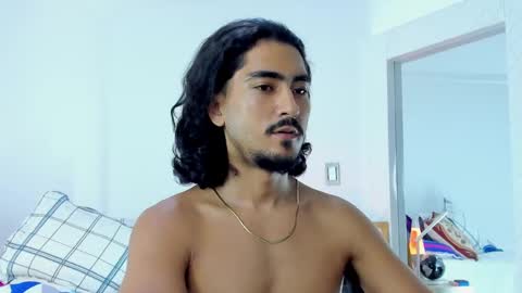 Snapshot of david_johnson372 chatting on September 9, 1:38 am Hey im David that loves to explore and speak their fantasies. Very open talktative and nice. Feel free to chat with me online show from September 9, 1:38 am