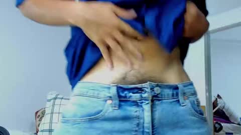 Snapshot of david_johnson372 chatting on September 14, 12:43 am Hey im David that loves to explore and speak their fantasies. Very open talktative and nice. Feel free to chat with me online show from September 14, 12:43 am