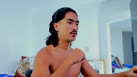 Snapshot of david_johnson372 chatting on September 19, 11:33 am Hey im David that loves to explore and speak their fantasies. Very open talktative and nice. Feel free to chat with me online show from September 19, 11:33 am