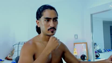 Snapshot of david_johnson372 chatting on September 24, 1:31 am Hey im David that loves to explore and speak their fantasies. Very open talktative and nice. Feel free to chat with me online show from September 24, 1:31 am